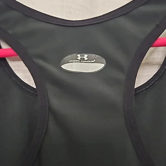 UNDER ARMOUR TOP - Picture 4 of 9